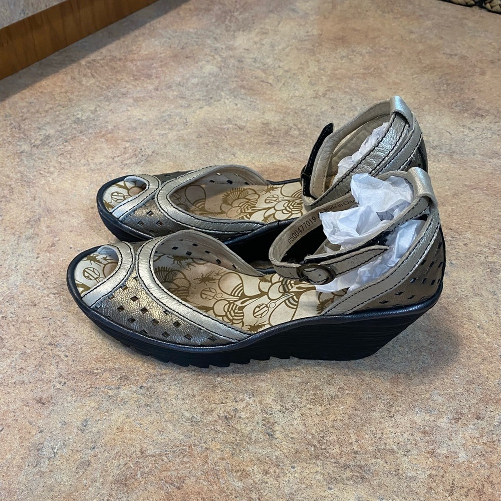 Fly London Silver Wedge Shoes with Ornate Cutouts - Picture 5 of 7